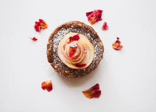 ADAPTOGENIC APPLE ROSE TART