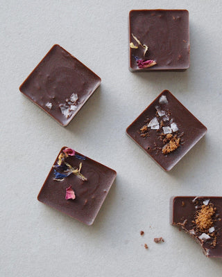 RAW ADAPTOGENIC CACAO GEMS - Sun Potion