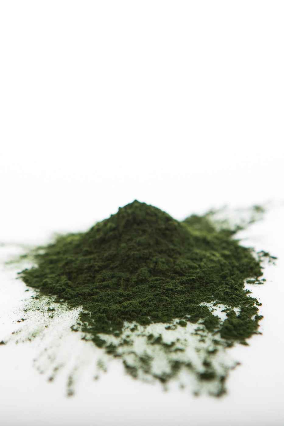 Chlorella: A Complete Guide to the Cracked Cell Wall Green Algae