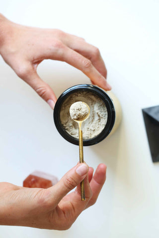 Yin Power: A Guide to the Tonic Herb Blend for the Feminine