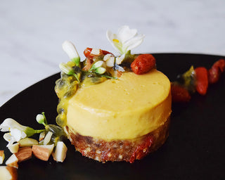 YIN POWER PASSIONFRUIT CHEESECAKE