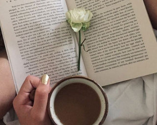 INTUITIVE WRITING PROMPT #6: WORKING WITH THE TAROT